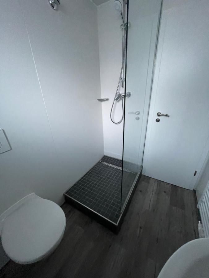 Schoene Zentrale Zimmer In Wilhelmshaven Lejlighed Eksteriør billede