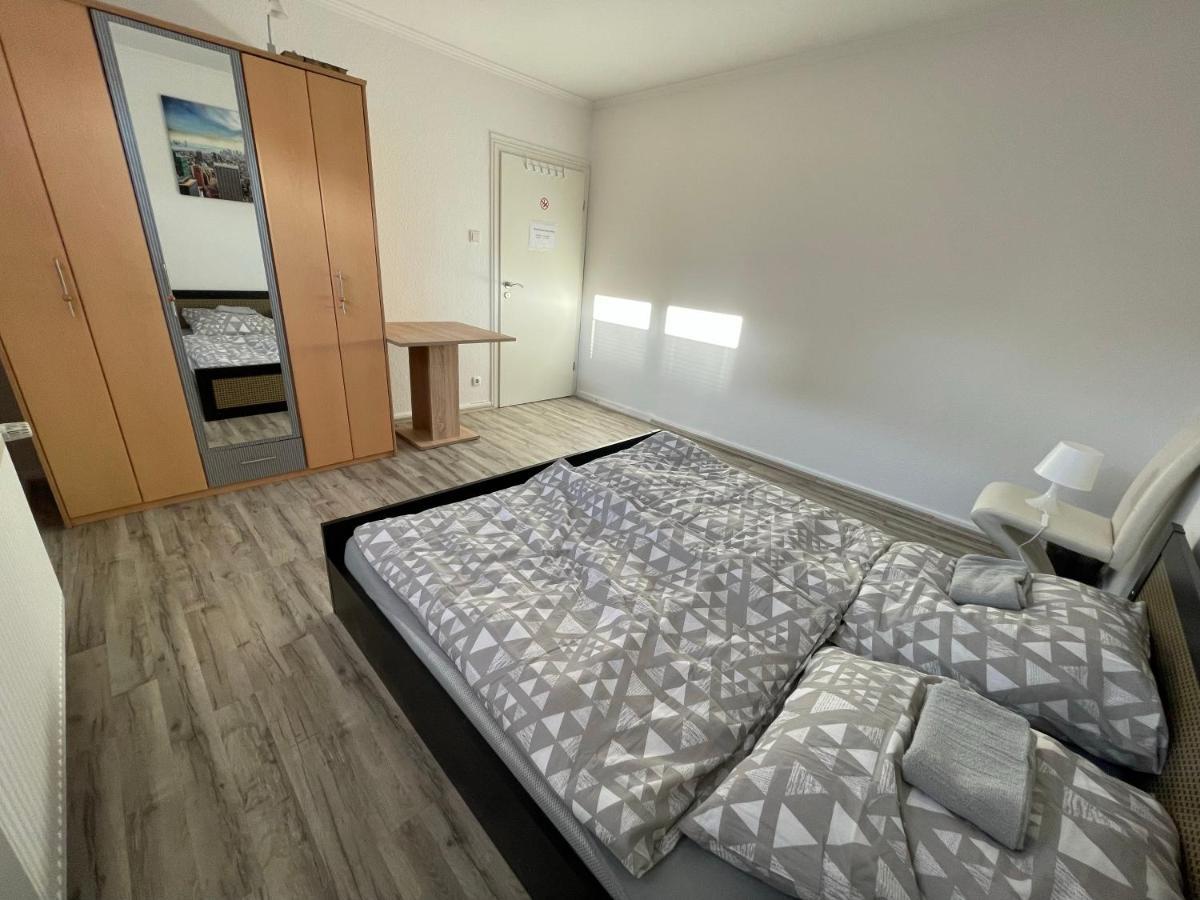Schoene Zentrale Zimmer In Wilhelmshaven Lejlighed Eksteriør billede
